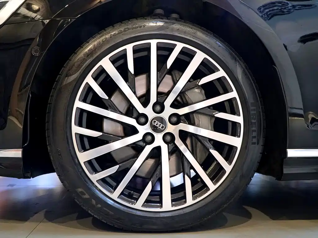 Audi A8 2025 A8L 55 TFSI quattro flagship model купить на сайте DeffCars