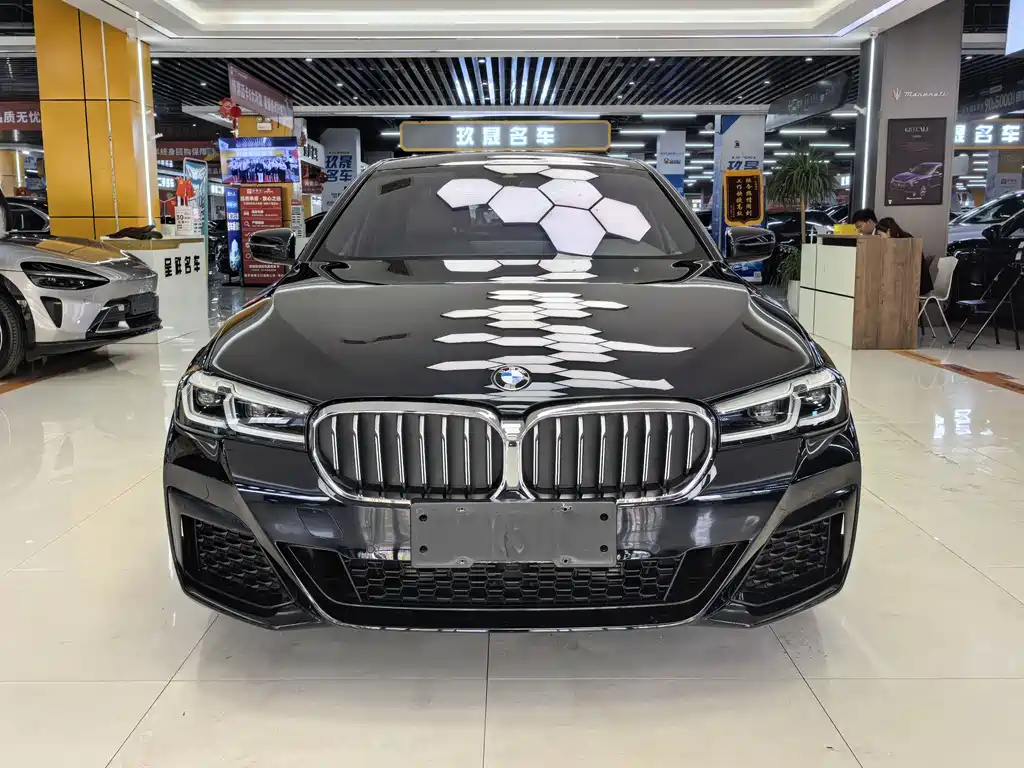 BMW 5 Series 2022 facelift 2 525Li M sports package купить на сайте DeffCars