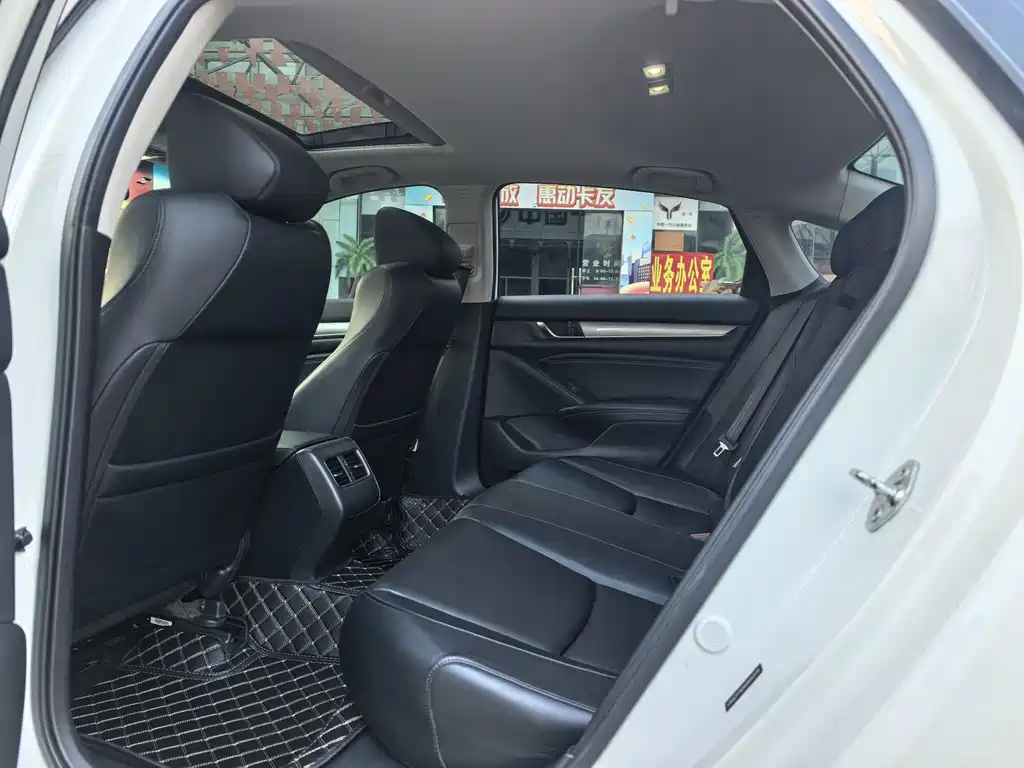 Accord 2018 260TURBO Elite Edition National V купить на сайте DeffCars