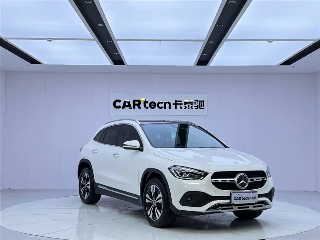 Mercedes-Benz GLA 2020 GLA 200 купить на сайте DeffCars