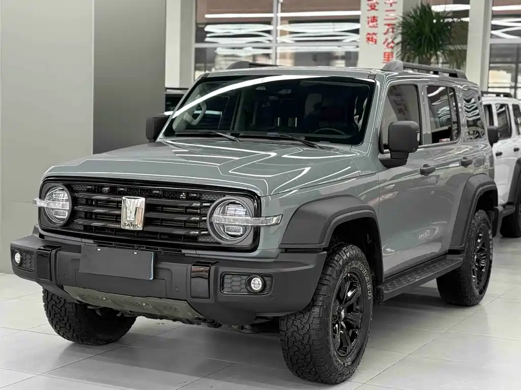 Tank 300 2021 Off-Road Version 2.0T Conqueror купить на сайте DeffCars