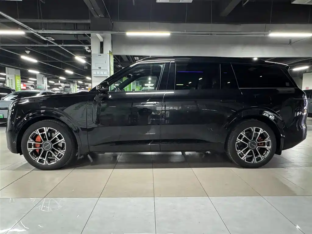 Lynk & Co 900 2025 1.5T Ultra купить на сайте DeffCars