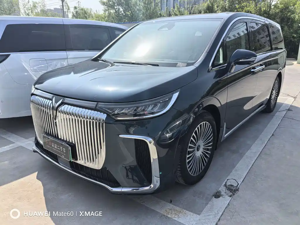 Lantu Dreamer 2025 PHEV four-wheel drive flagship Kunpeng version купить на сайте DeffCars