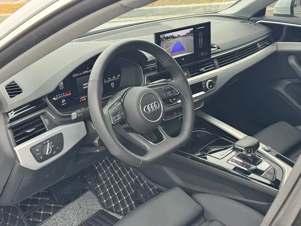 Audi A5 imported 2023 Sportback 40 TFSI fashionable and dynamic купить на сайте DeffCars
