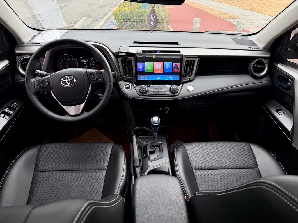 RAV4 Rongfang 2019 2.0L CVT 2WD Fashion X Limited Edition National VI купить на сайте DeffCars