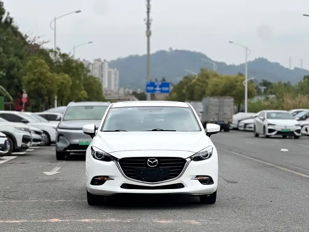 Mazda3 Angkesela 2017 hatchback 2.0L automatic sports model National V купить на сайте DeffCars