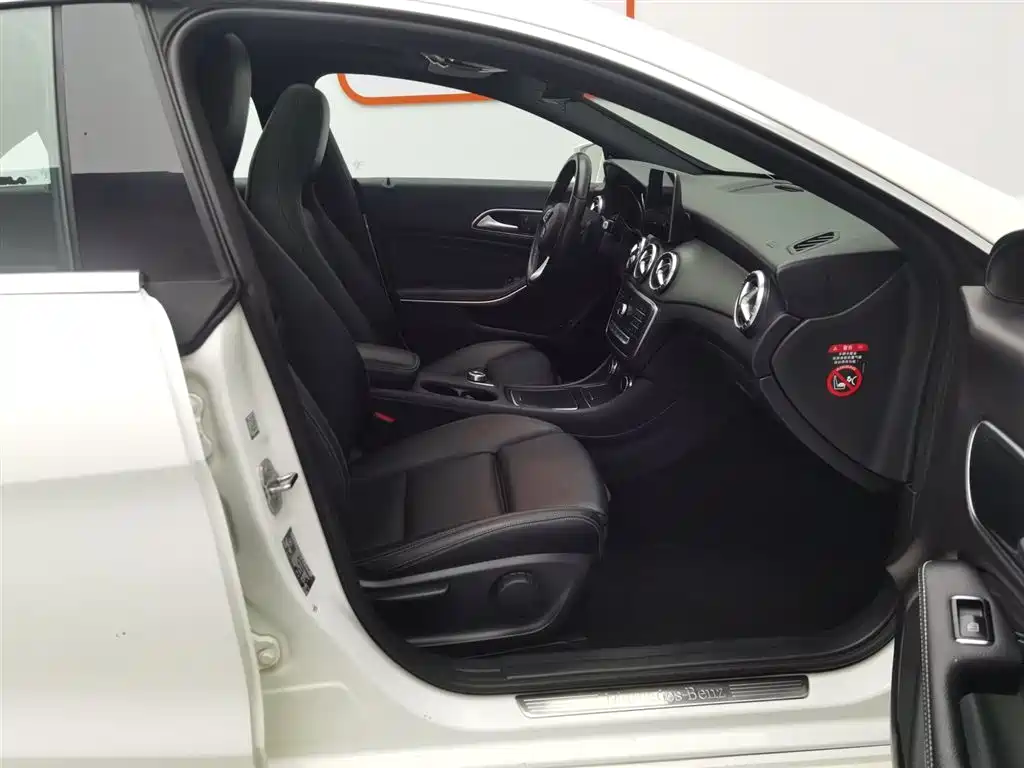 Mercedes-Benz CLA imported 2018 CLA 200 dynamic model купить на сайте DeffCars