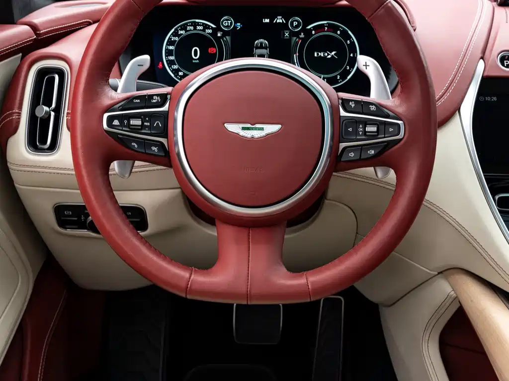 Aston Martin DBX 2022 3.0T STRAIGHT-SIX купить на сайте DeffCars
