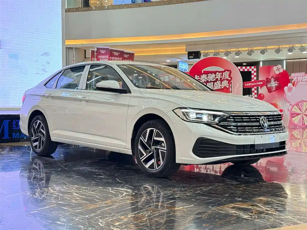Sagitar 2025 facelift 300TSI DSG flyover version купить на сайте DeffCars
