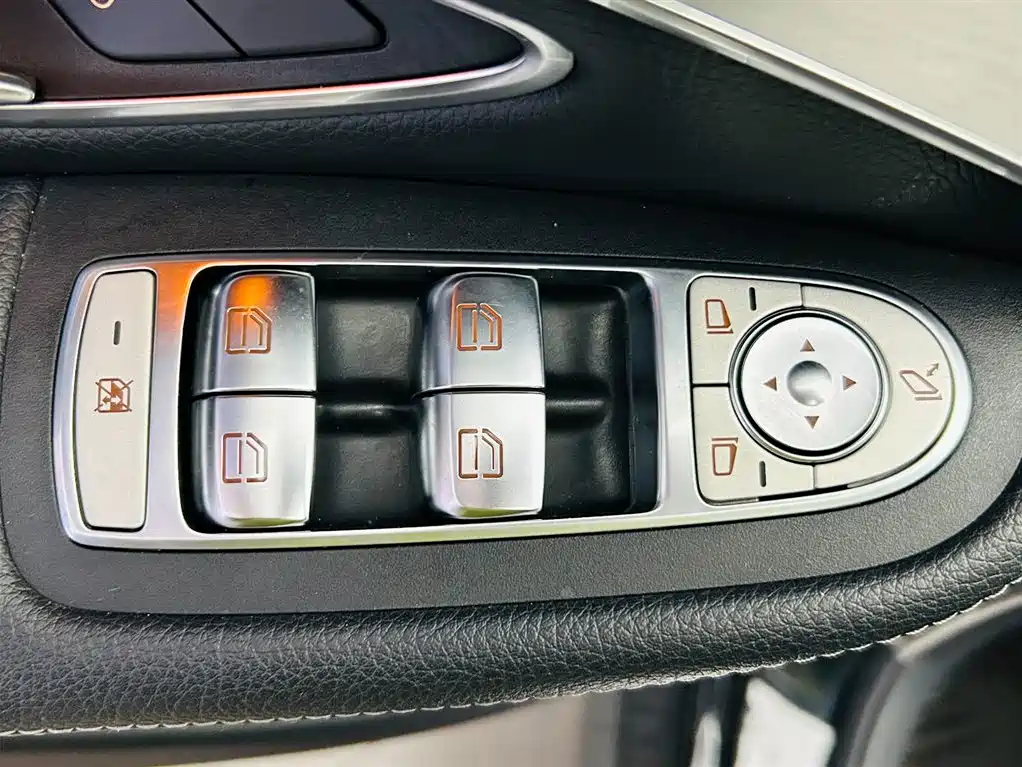 Mercedes-Benz GLC 2021 GLC 260 L 4MATIC Dynamic купить на сайте DeffCars