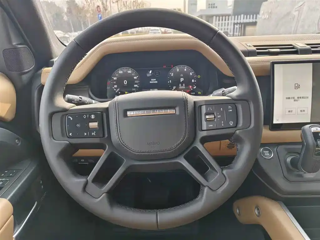 Land Rover Defender 2025 130 3.0T P400 seven-seat luxury version купить на сайте DeffCars