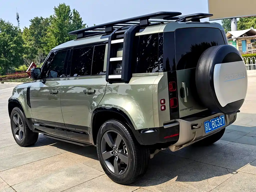 Land Rover Defender 2021 110 P400 X-DYNAMIC HSE купить на сайте DeffCars