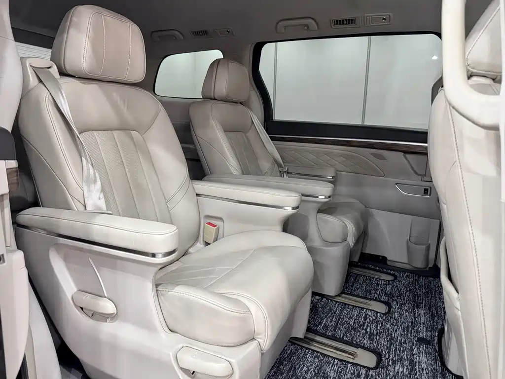 Trumpchi M8 2018 320T Exclusive Edition купить на сайте DeffCars
