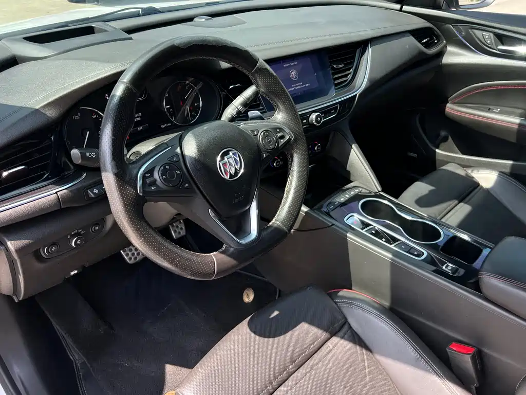 Regal 2020 GS 28T Premium Model купить на сайте DeffCars