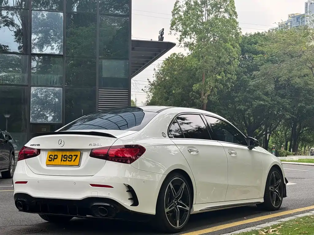 Mercedes-Benz A-Class AMG 2024 AMG A 35 L 4MATIC купить на сайте DeffCars