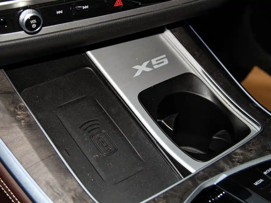BMW X5 2023 xDrive 30Li Exclusive M Sports Night Package купить на сайте DeffCars