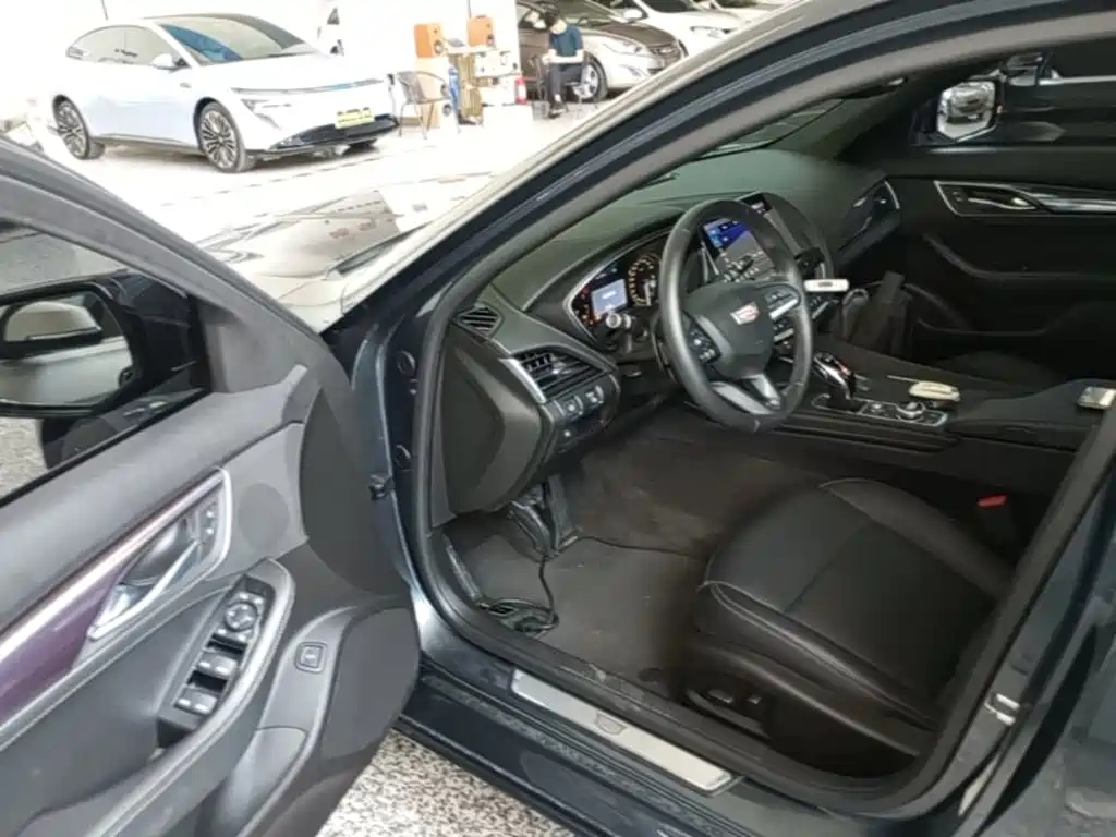 Cadillac CT5 2020 facelift 28T fashion model купить на сайте DeffCars