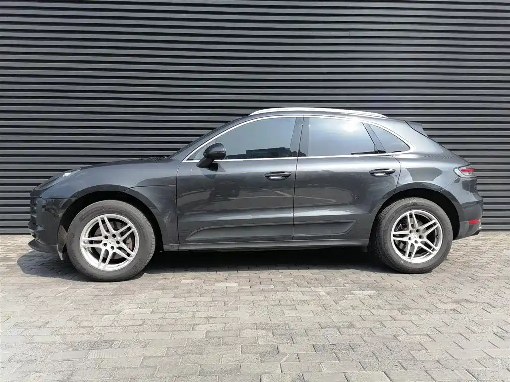 Macan 2018 Macan 2.0T купить на сайте DeffCars
