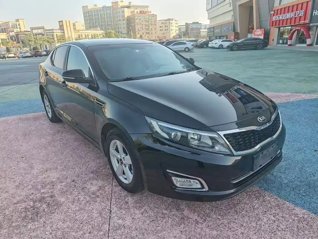 Kia K5 2015 2.0L automatic GL купить на сайте DeffCars