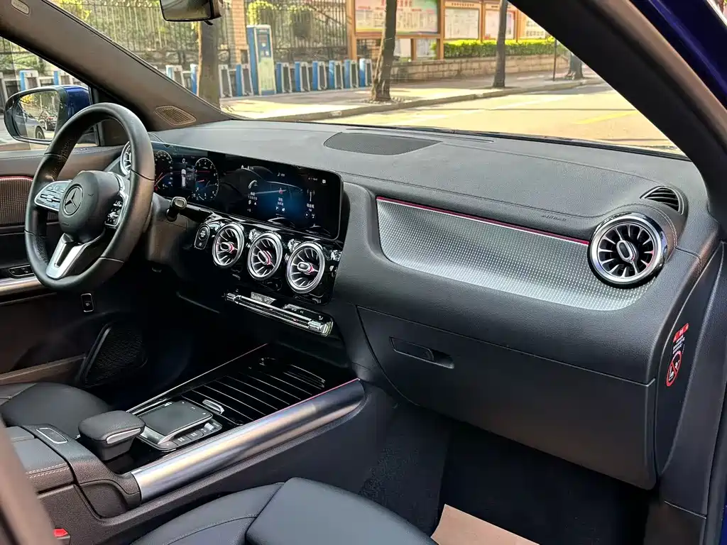 Mercedes-Benz GLA 2020 GLA 200 купить на сайте DeffCars