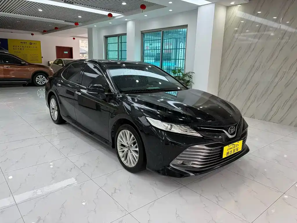 Camry 2021款 2.5G 豪华版 купить на сайте DeffCars