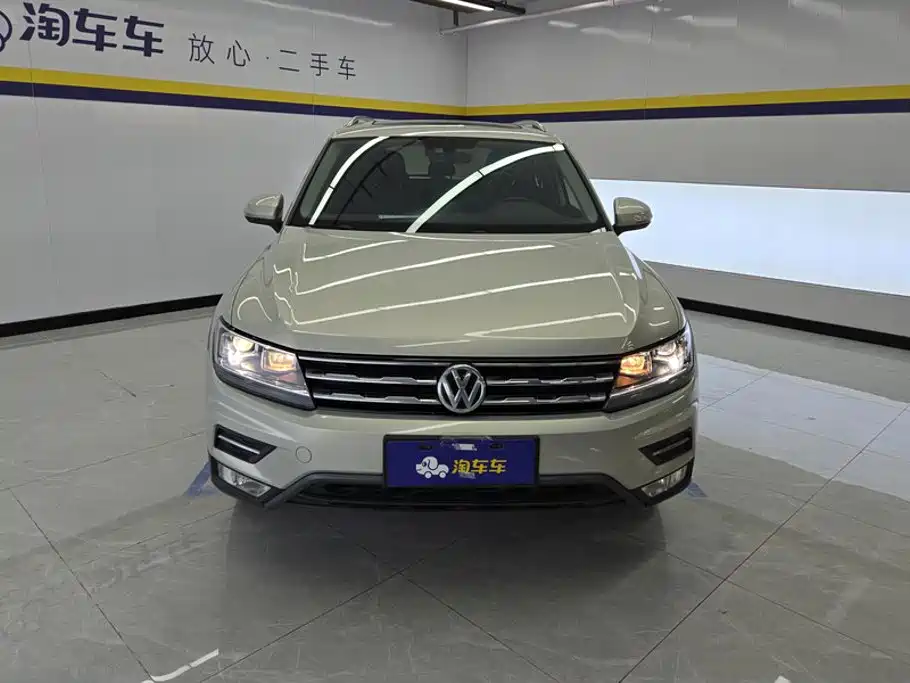 Tiguan L 2018 facelift 330TSI automatic two-wheel drive luxury version купить на сайте DeffCars