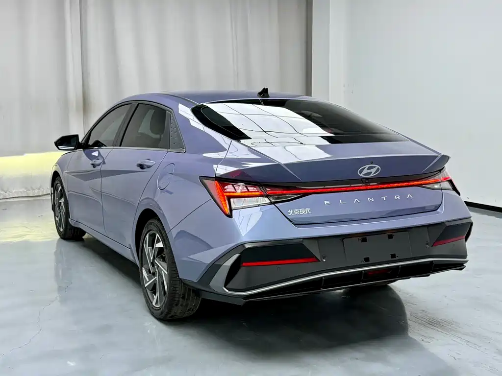 Elantra 2023 1.5L CVT LUX Premium Edition купить на сайте DeffCars