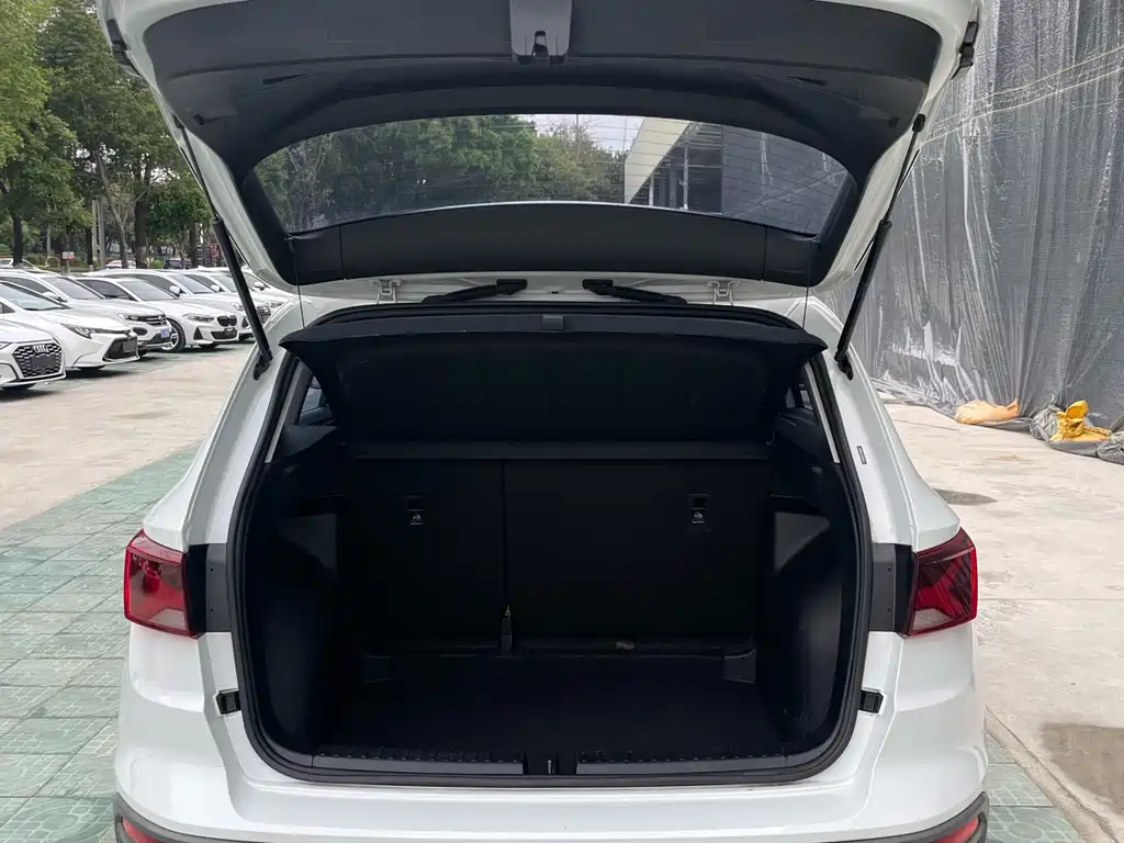 Jetta VS5 2023 280TSI automatic high-gloss enjoyment type купить на сайте DeffCars