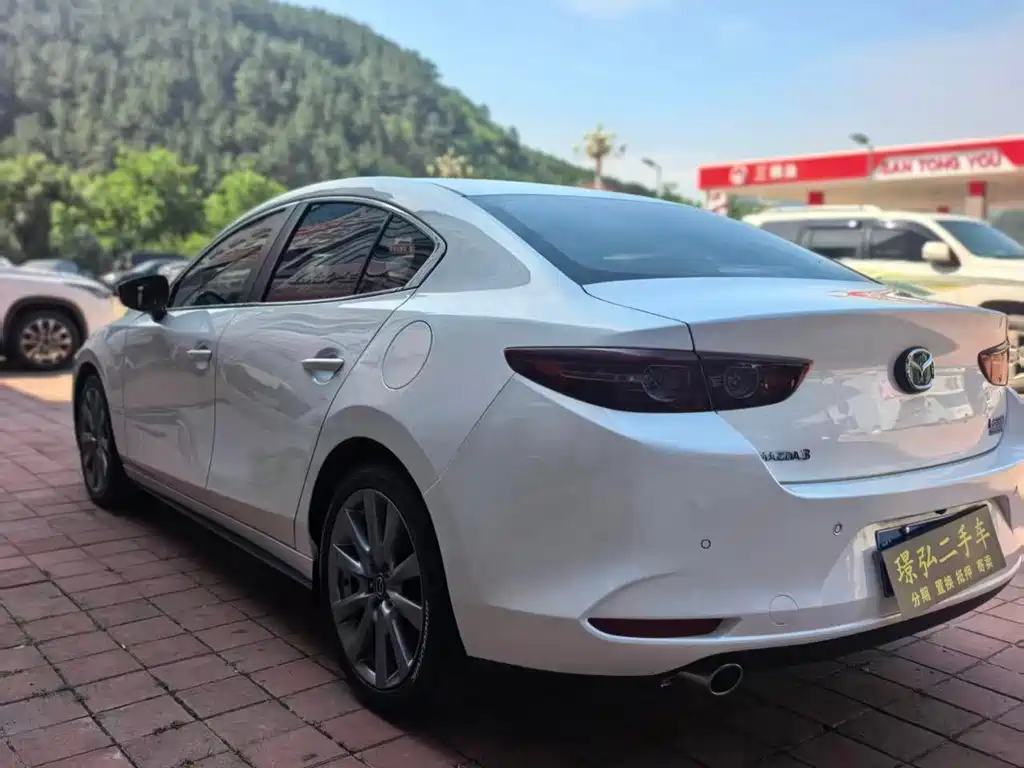 Mazda3 Angkesela 2021 2.0L automatic quality version купить на сайте DeffCars