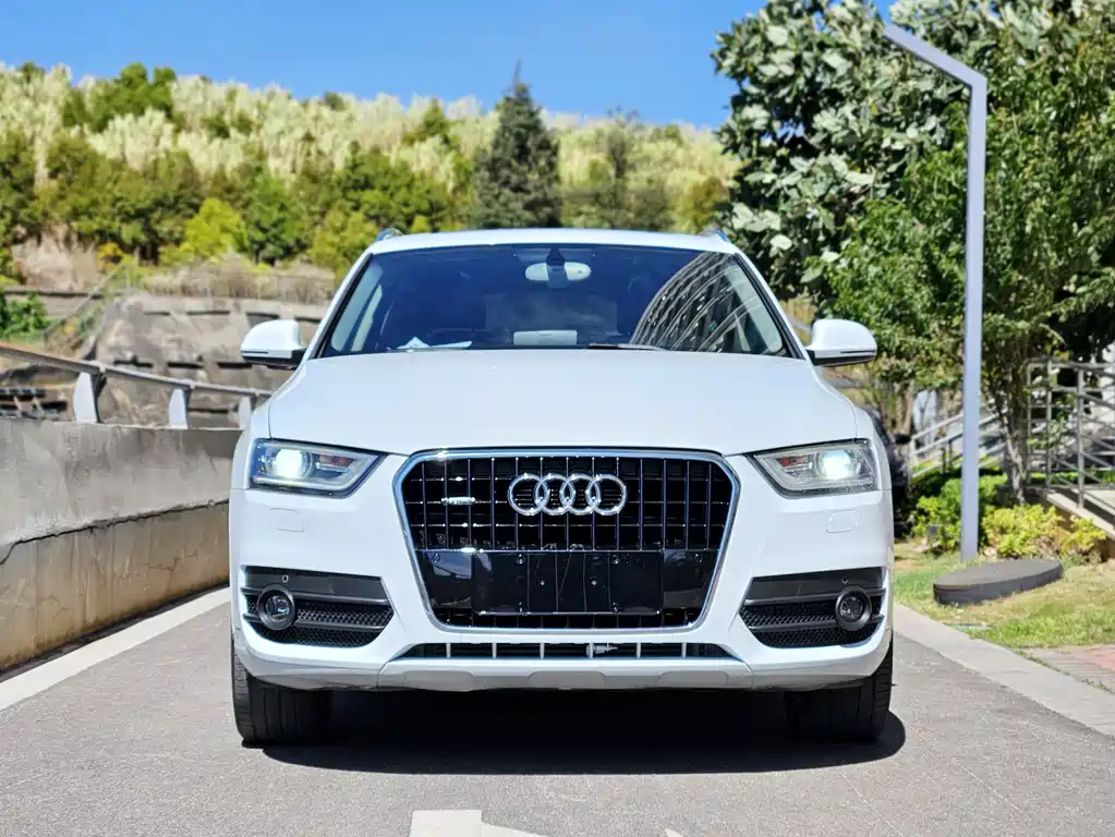 Audi Q3 2015 35 TFSI quattro technology купить на сайте DeffCars