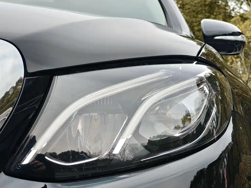 Mercedes-Benz E-Class 2017 E 300 L Sports Luxury Model купить на сайте DeffCars