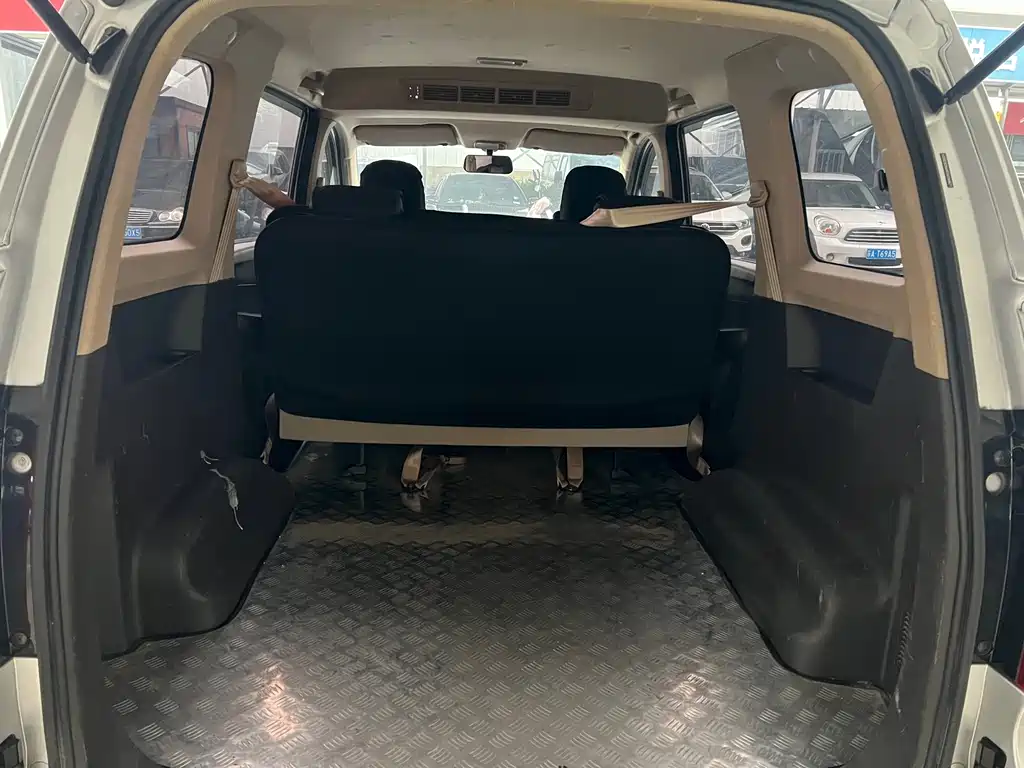 Wuling Hongguang 2021 facelift 1.5L S Comfort Hydraulic Assist LAR купить на сайте DeffCars