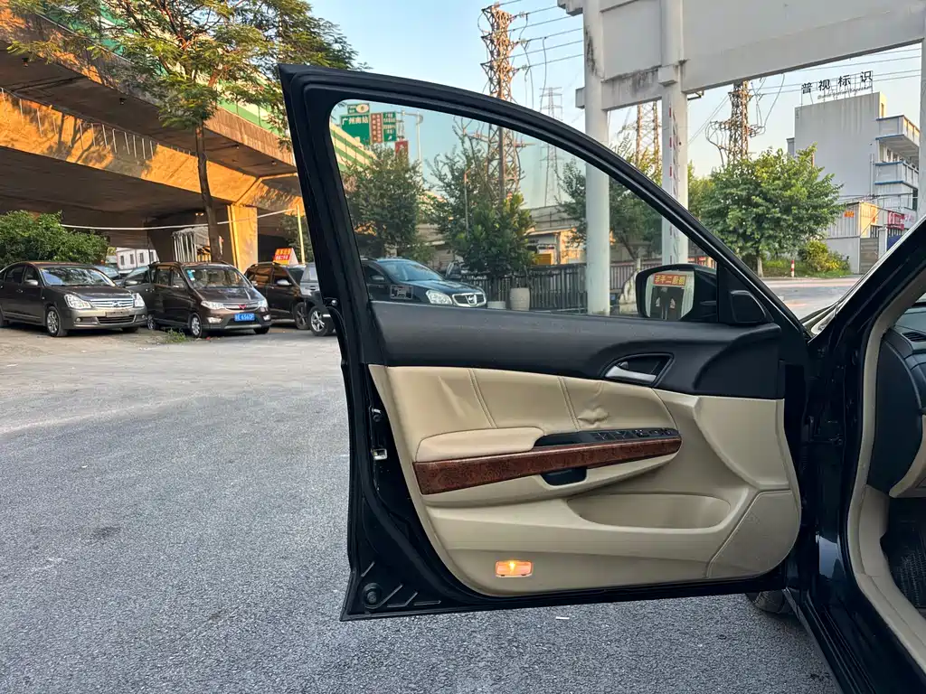 Accord 2011 2.0L EX купить на сайте DeffCars