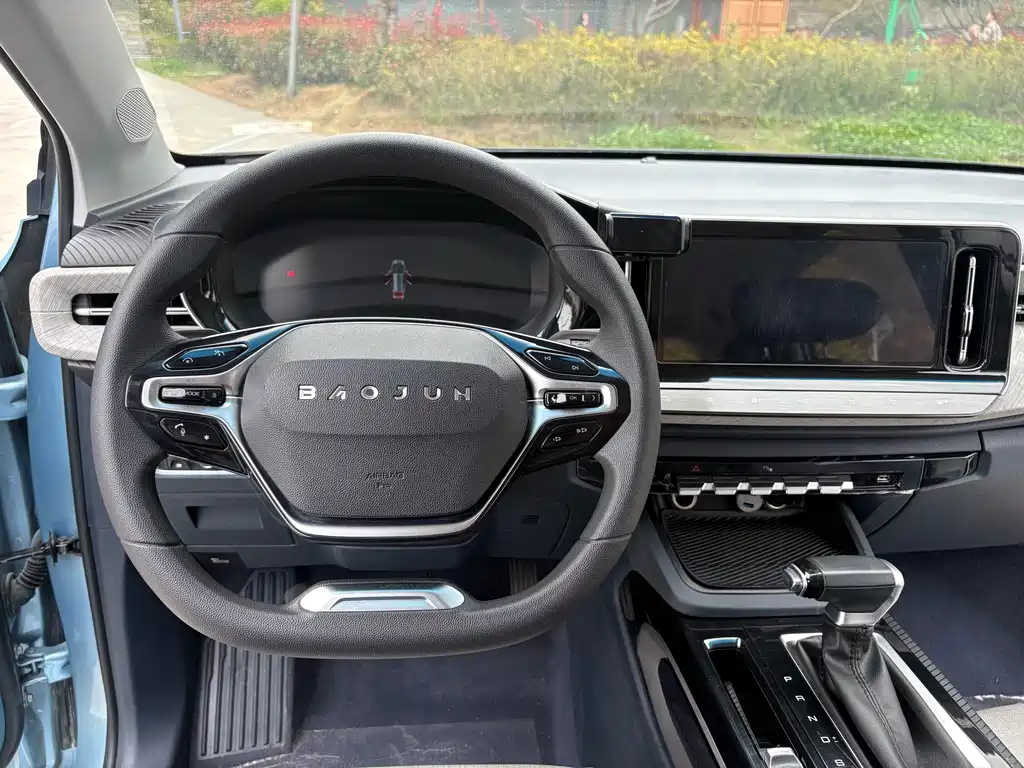 Baojun RM-5 2019 1.5T CVT 24-hour online luxury model 5 seats купить на сайте DeffCars