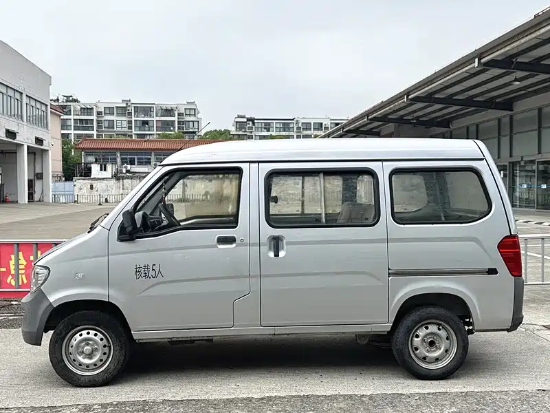Wuling Zhiguang 2019 1.2L S Practical Model купить на сайте DeffCars