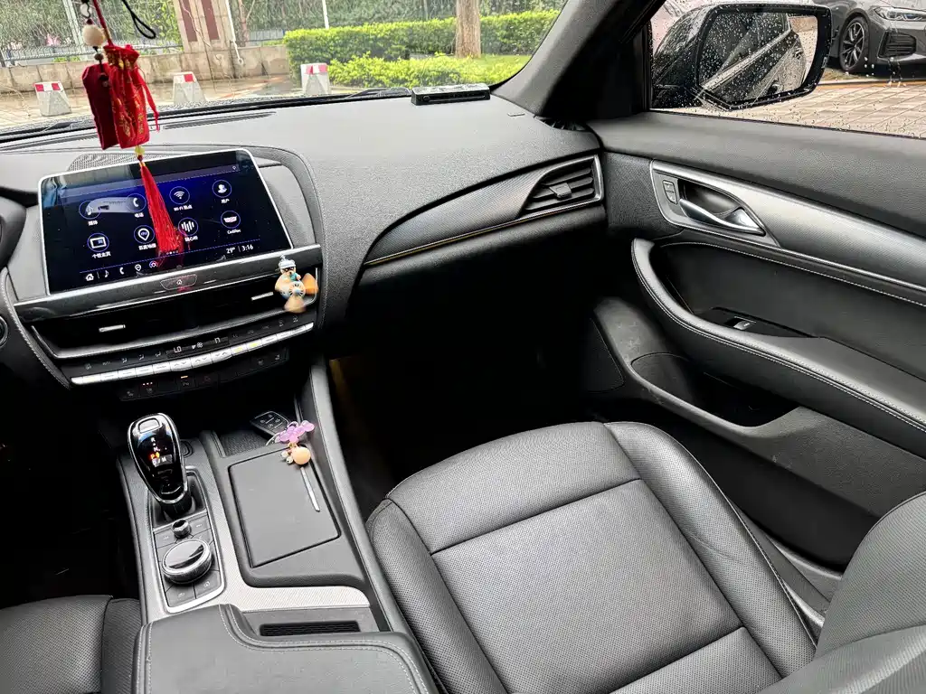 Cadillac CT5 2022 28T luxury model купить на сайте DeffCars