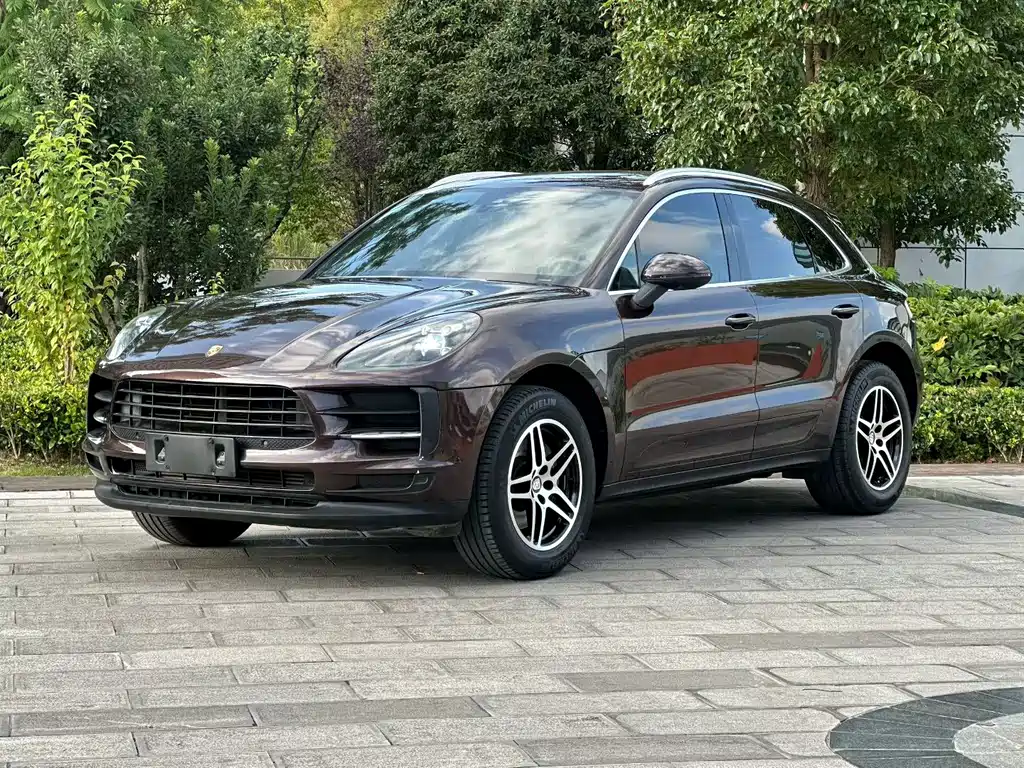 Macan 2017 Macan 2.0T купить на сайте DeffCars