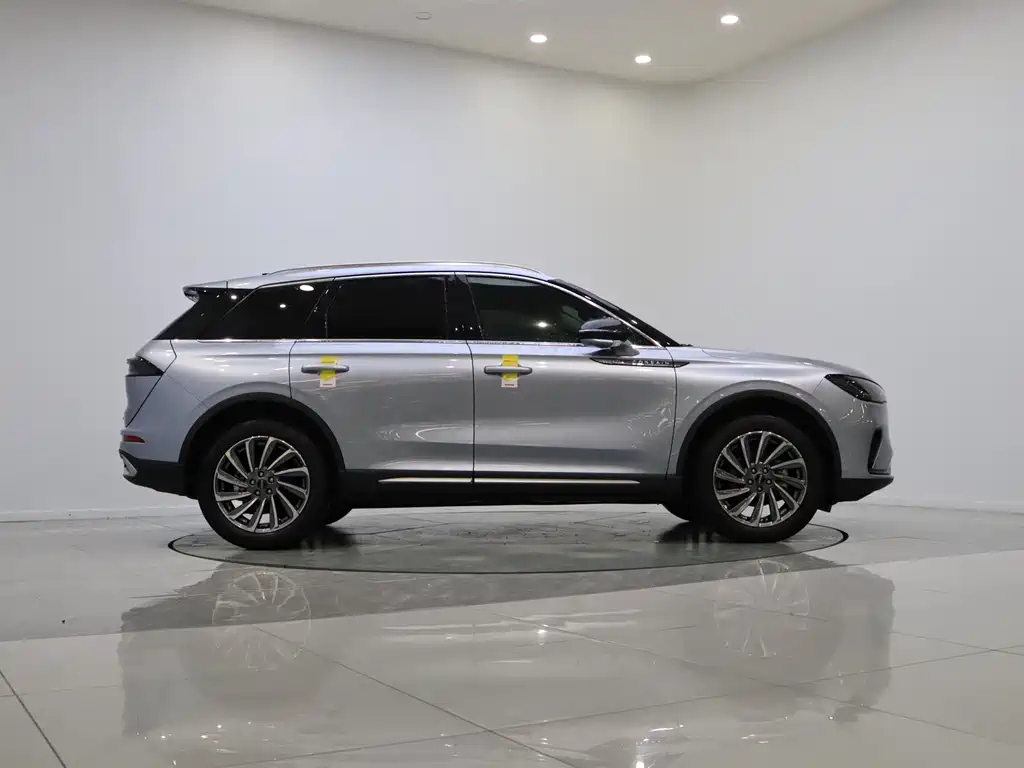 Adventurer 2023 2.0T Two-wheel drive Premium Edition купить на сайте DeffCars