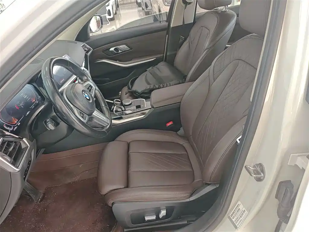 BMW 3 Series 2022 facelift 320Li M Sports Package купить на сайте DeffCars