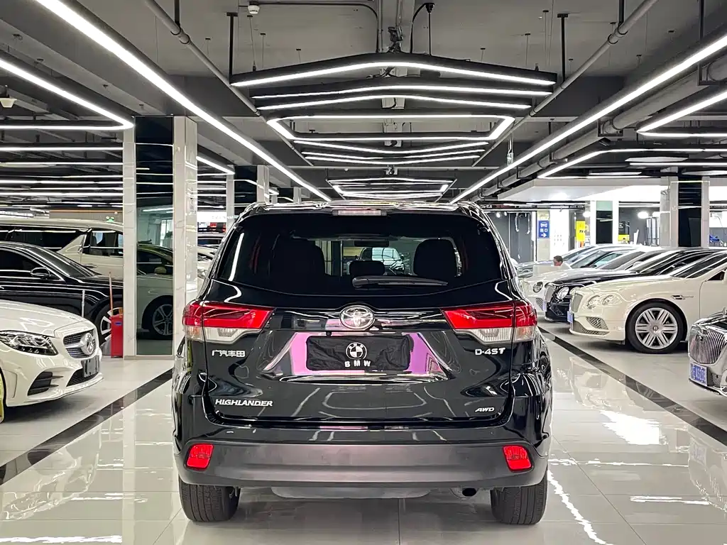 Highlander 2018 2.0T four-wheel drive elite version, 7 seats, National VI купить на сайте DeffCars