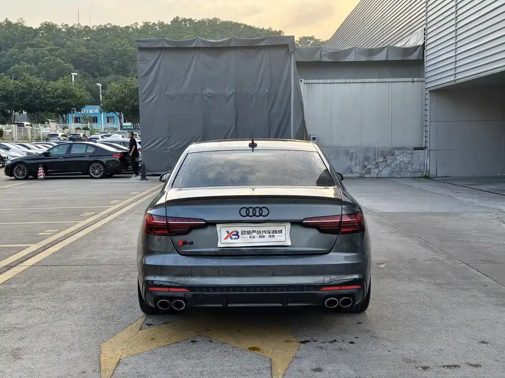 Audi S4 2024 S4 3.0TFSI купить на сайте DeffCars