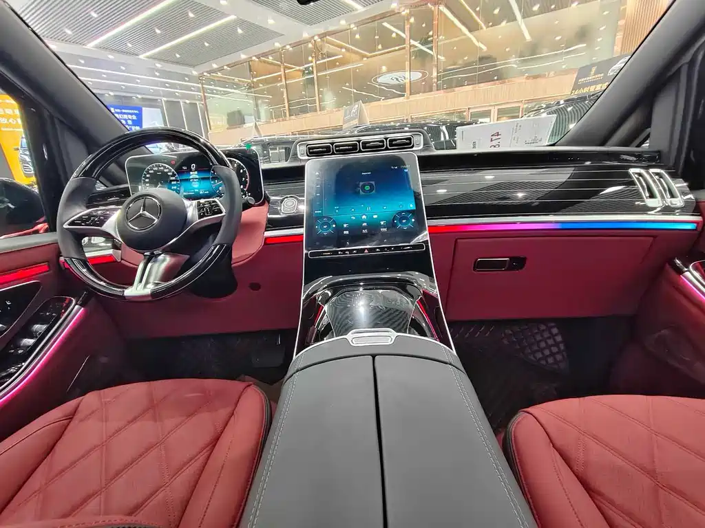 Vito 2024 2.0T Business Edition 7 seats купить на сайте DeffCars