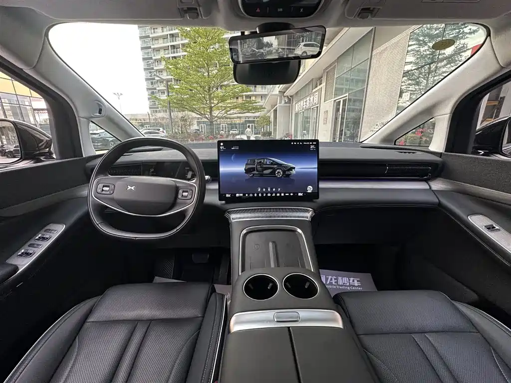 Xpeng X9 2024 model 702 super long battery life Max купить на сайте DeffCars
