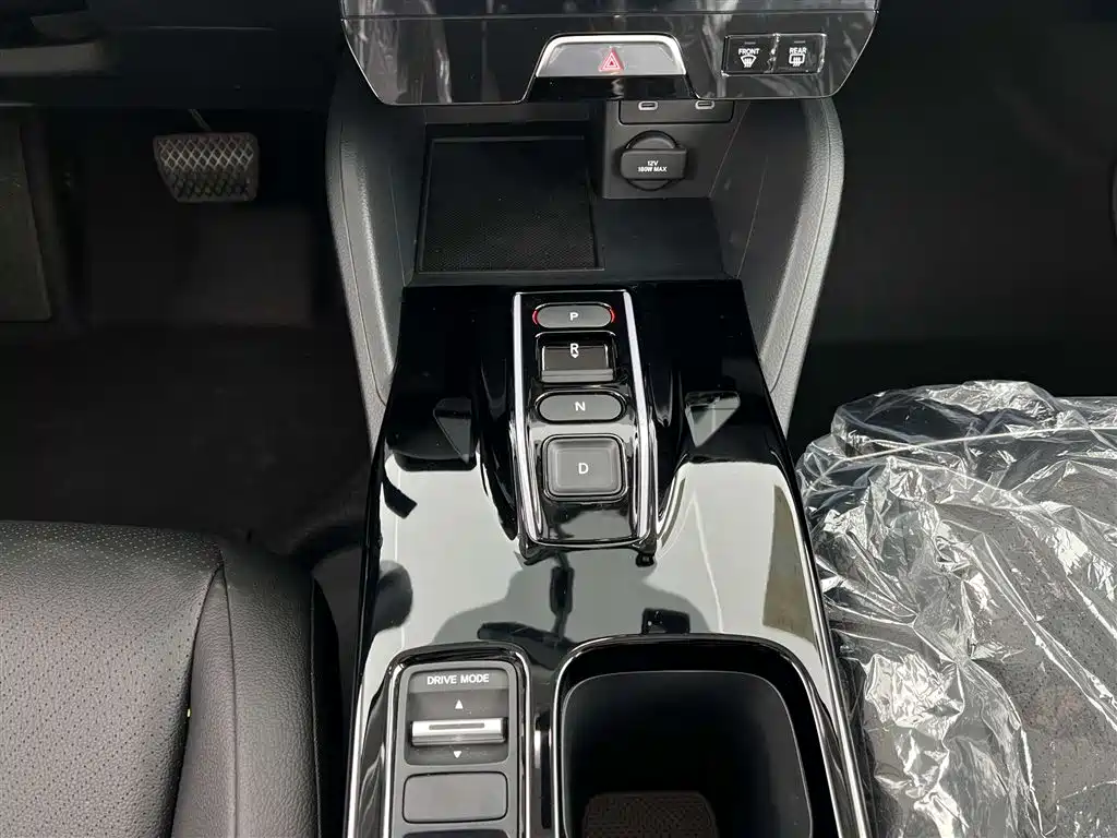 e:NP1 Jipai 1 2023 model 420km Jianji version купить на сайте DeffCars