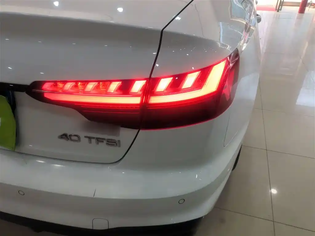 Audi A4L 2023 40 TFSI luxury and dynamic model купить на сайте DeffCars