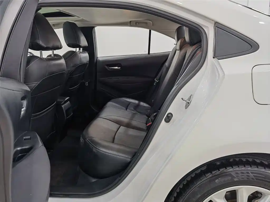 Corolla 2021 1.2T S-CVT Elite PLUS Edition купить на сайте DeffCars