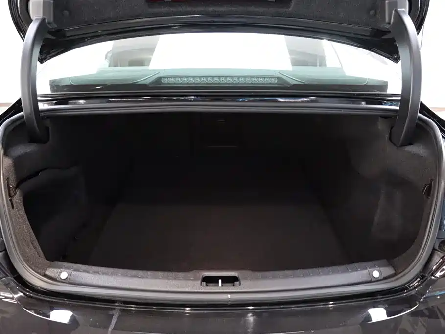 Volvo S90 2024 B5 Zhiyi Luxury Edition купить на сайте DeffCars