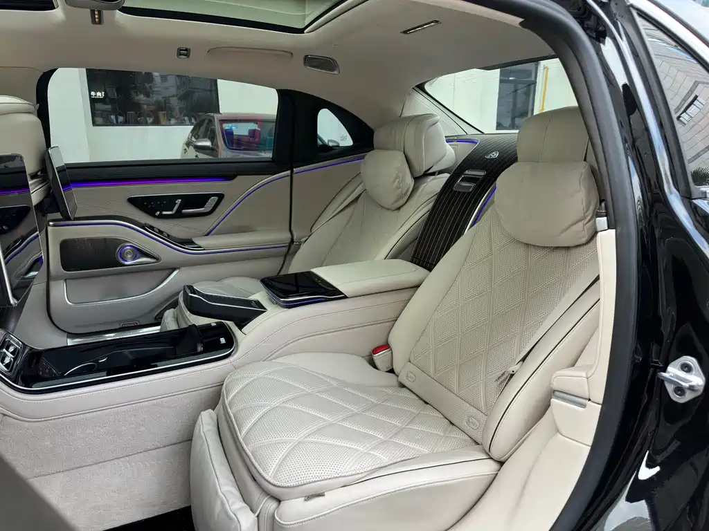 Maybach S-Class 2023 S 680 4MATIC купить на сайте DeffCars