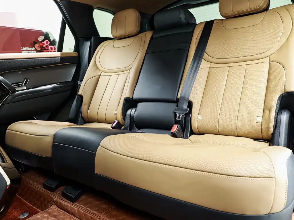 Range Rover Sport 2023 400PS Dynamic SE купить на сайте DeffCars