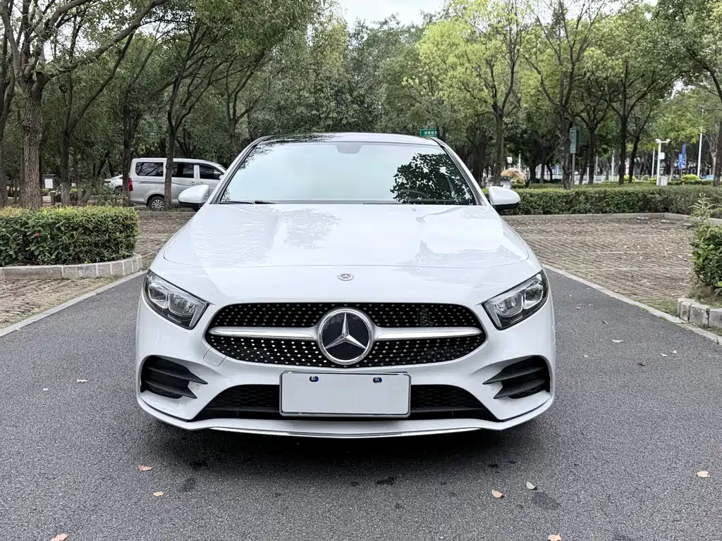 Mercedes-Benz A-Class 2021 A 200 L Sports Sedan Fashionable купить на сайте DeffCars